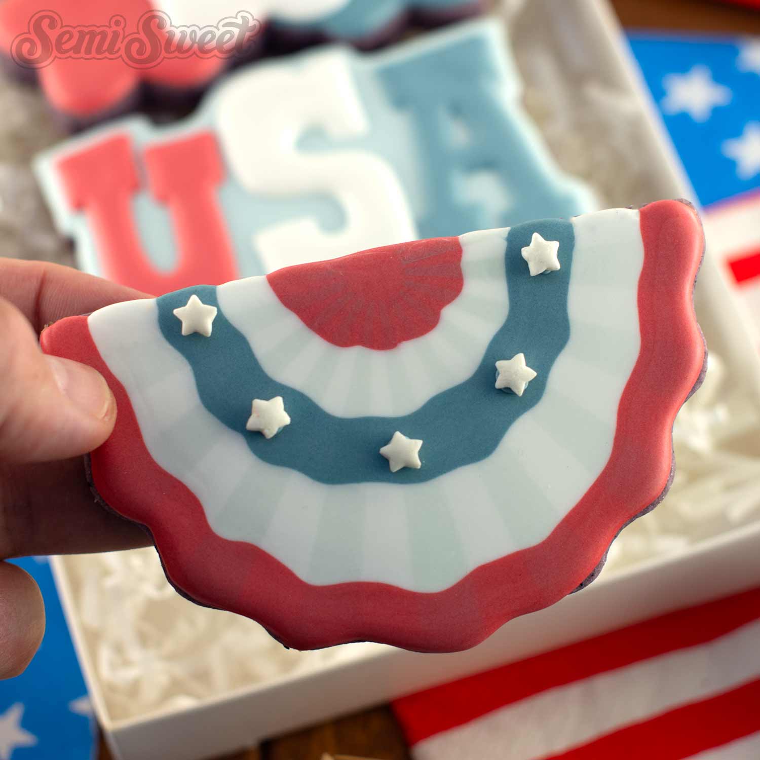 Wavy Bunting Cookie Cutter