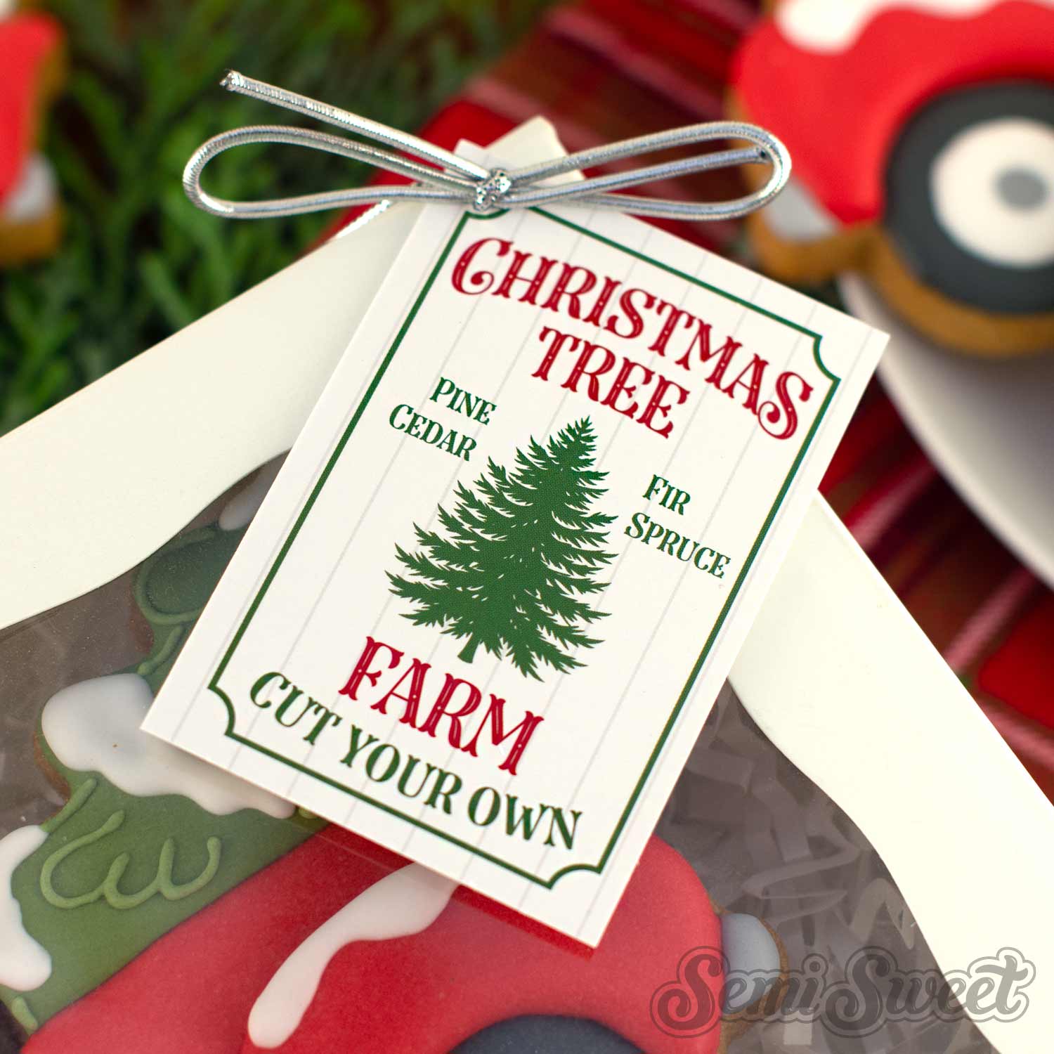 Christmas Tree Farm Sign 2" x 3" Tag - Pack of 25