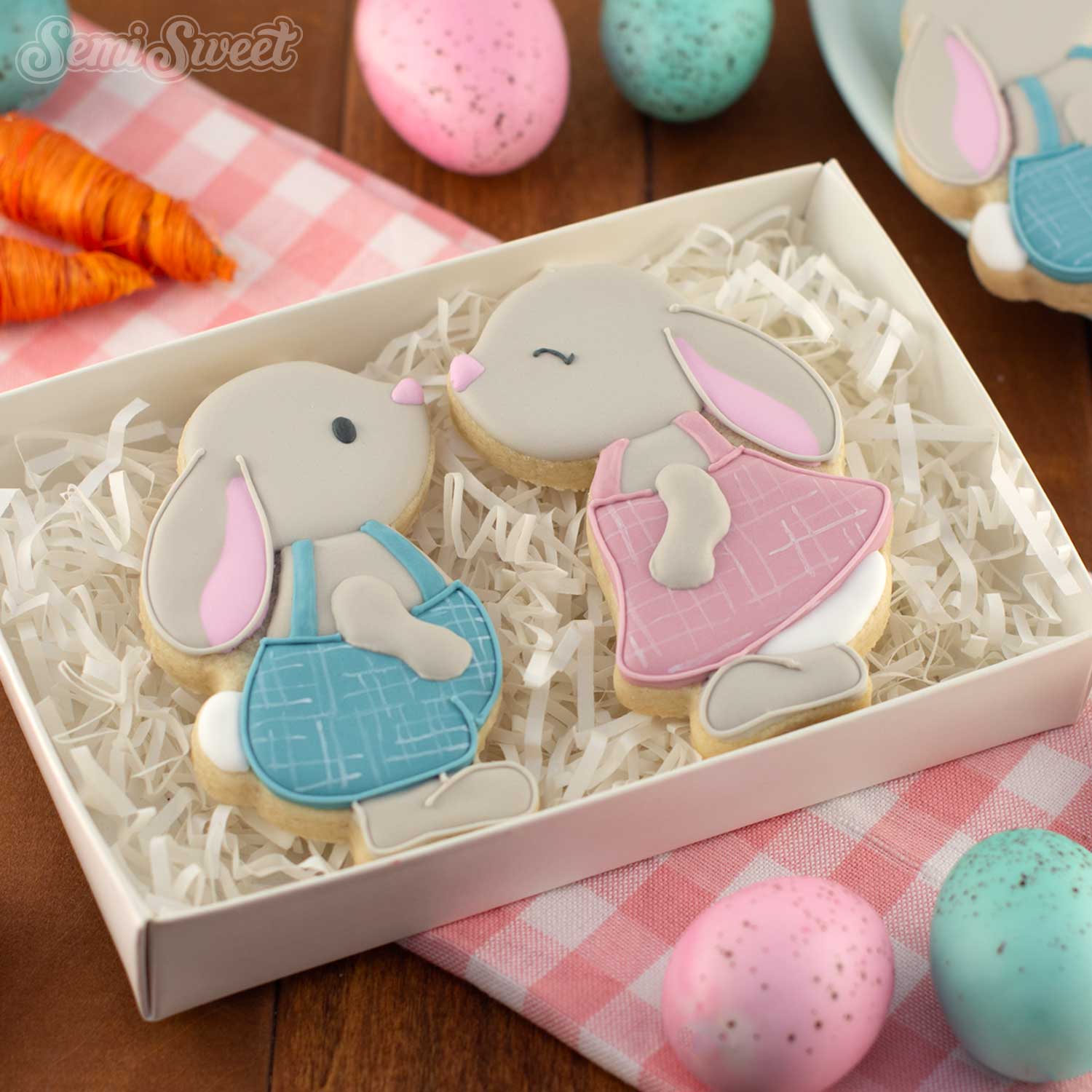 Cottage Easter Bunny Couple Cookie Cutter Set
