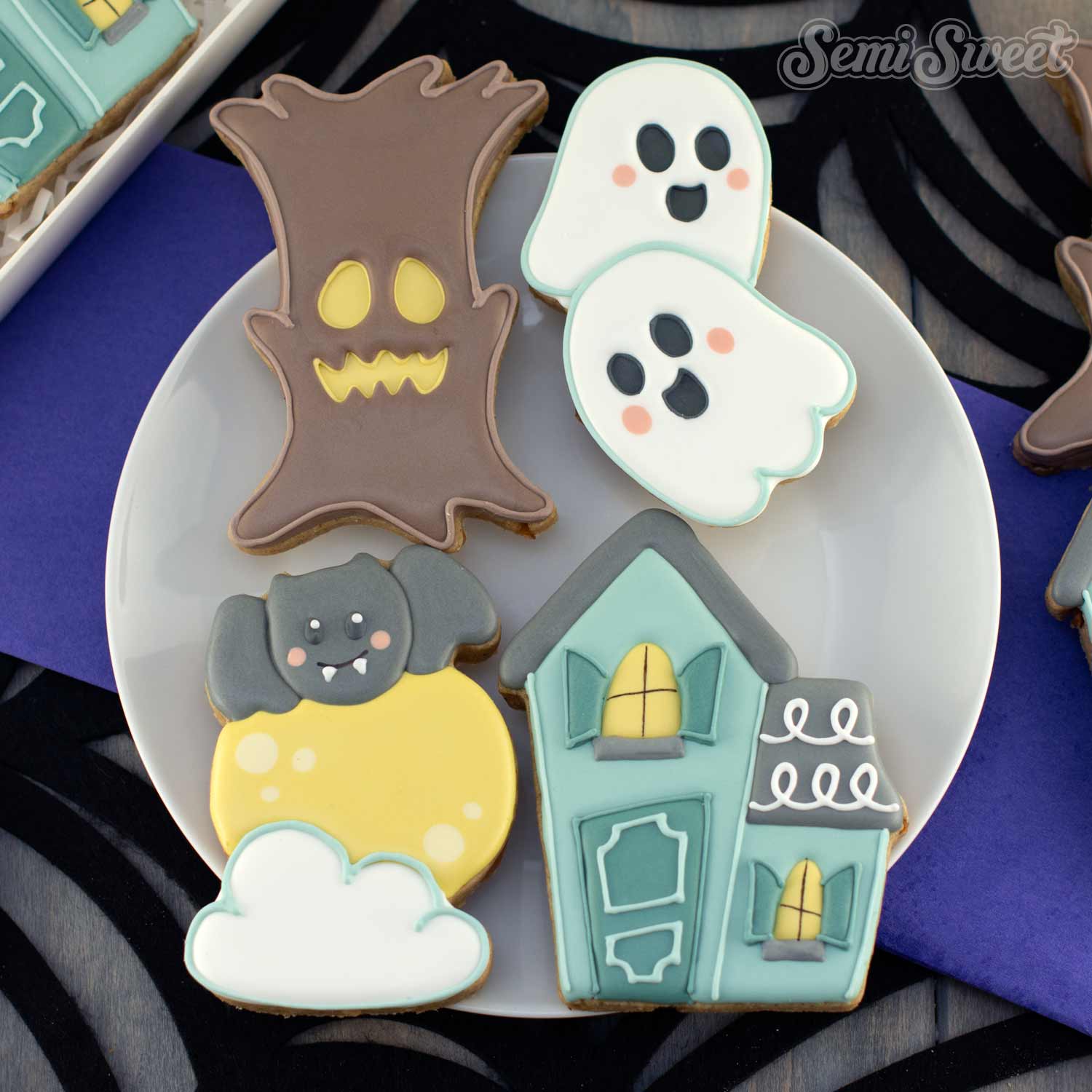 Thin Haunted House Cookie Cutter Set