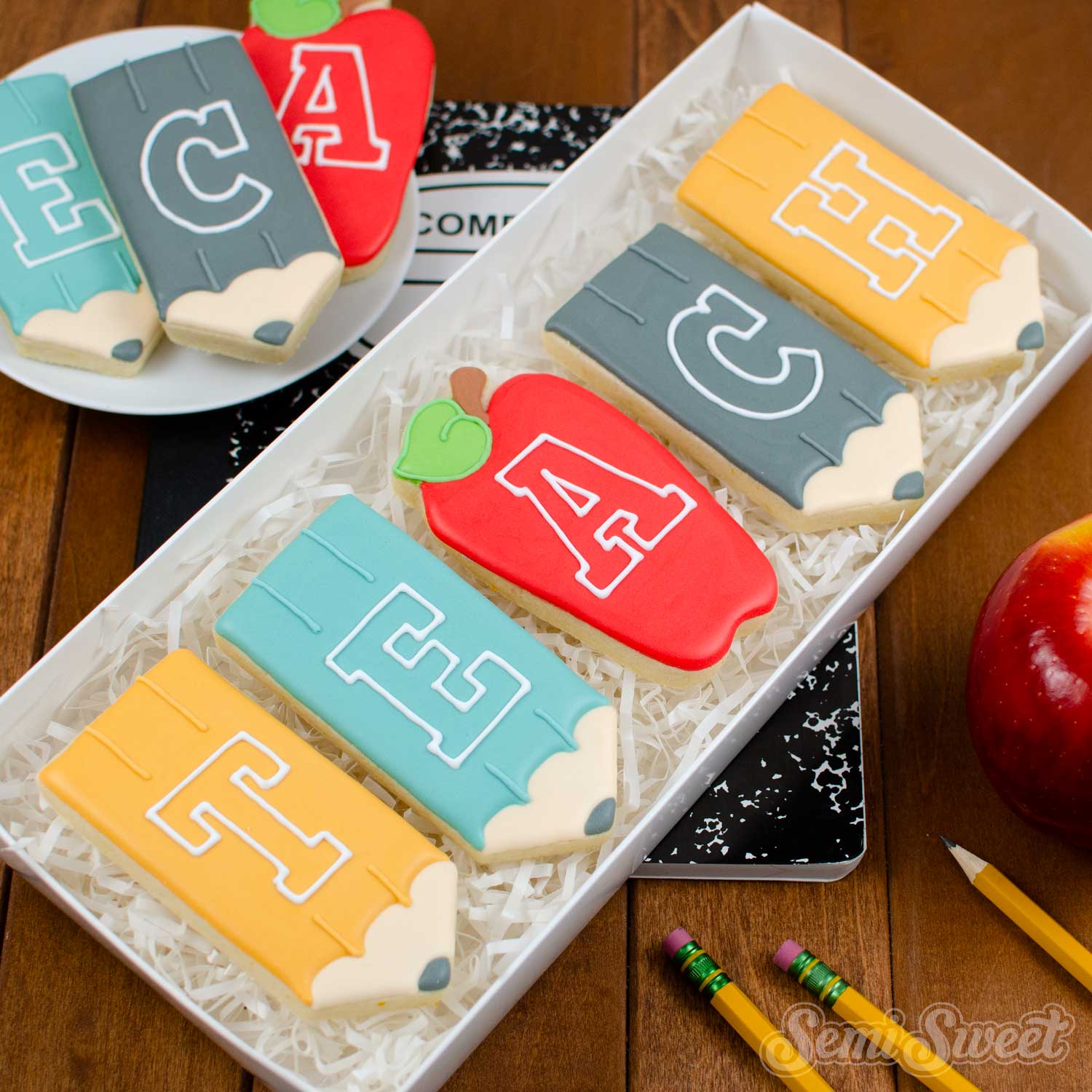 TEACH pencil apple cookie set