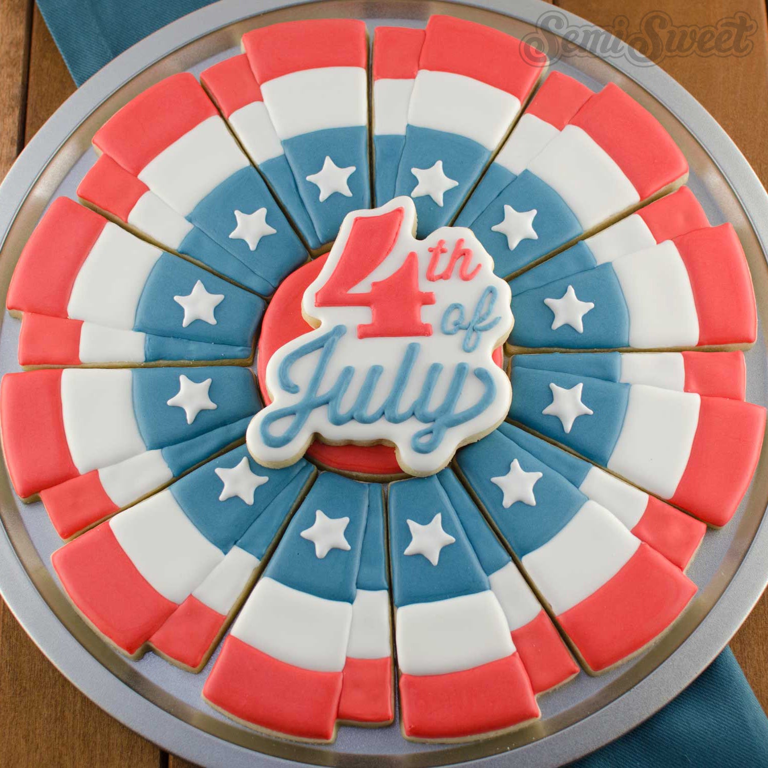Bunting Platter Cookie Cutter Set