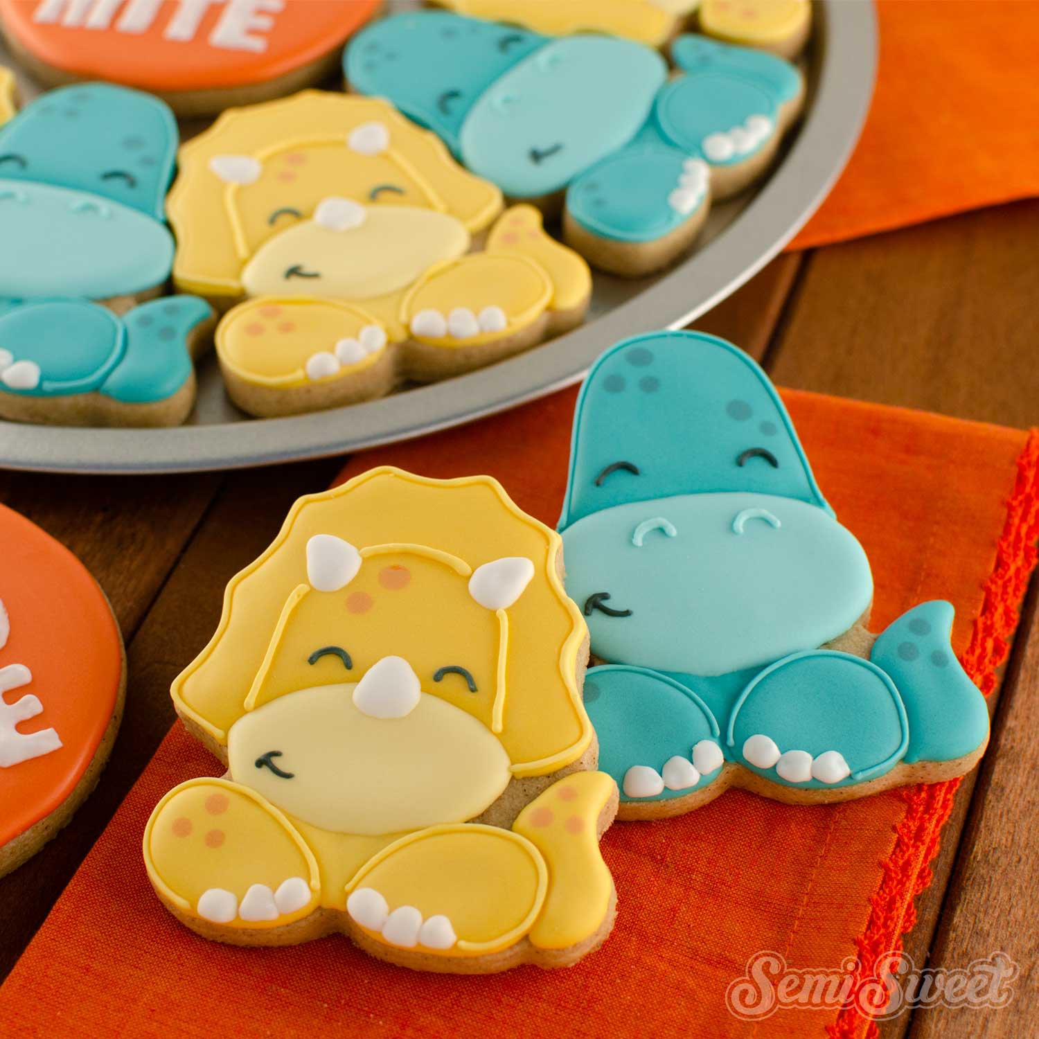 Dinosaur Cookie Platter Set