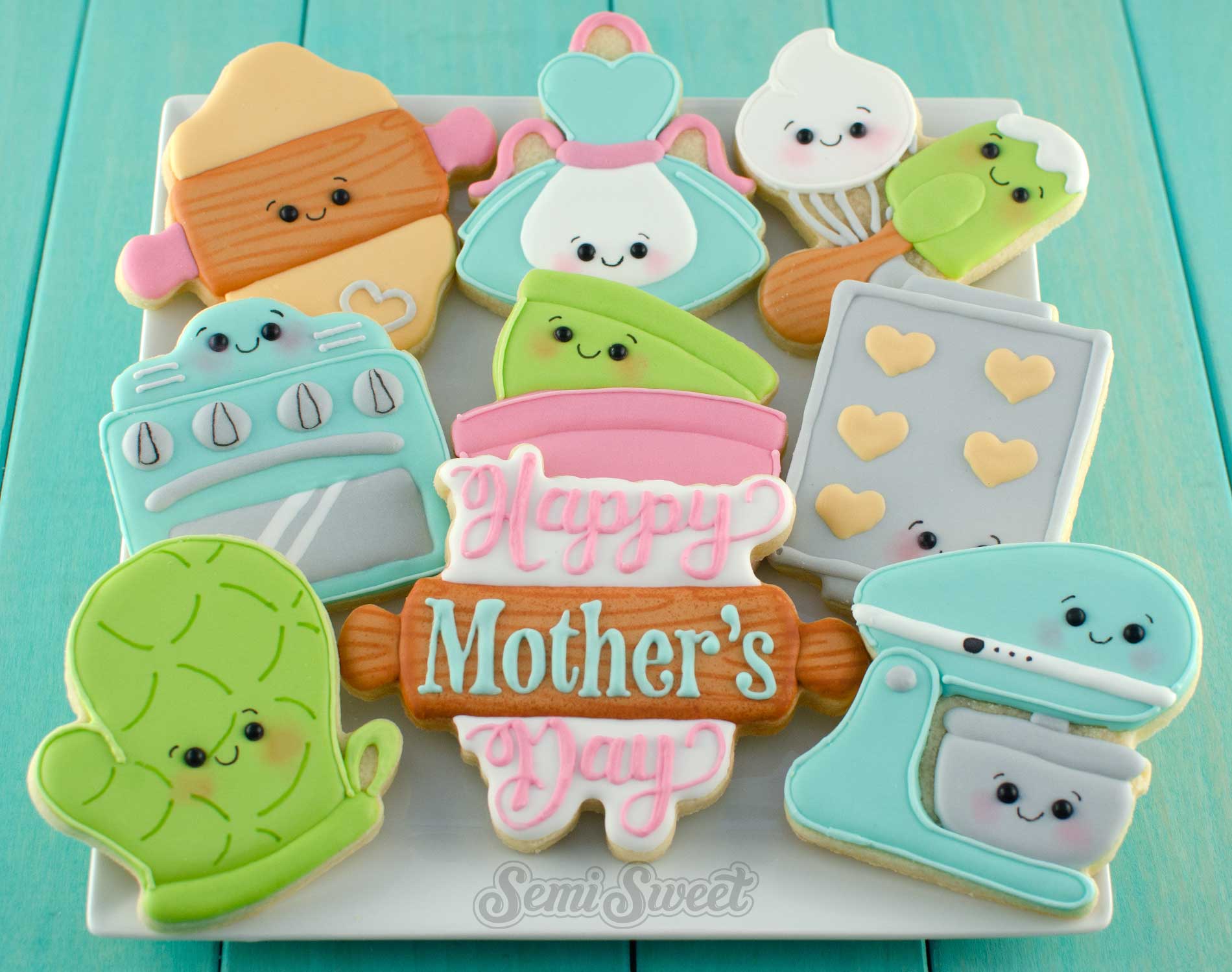 mother's day baking cookies