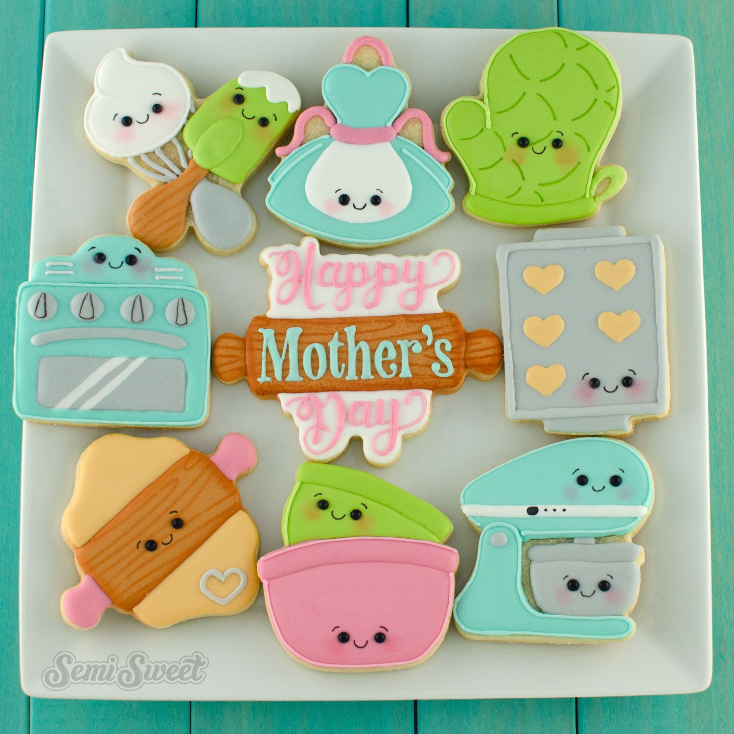 mother's day baking cookies