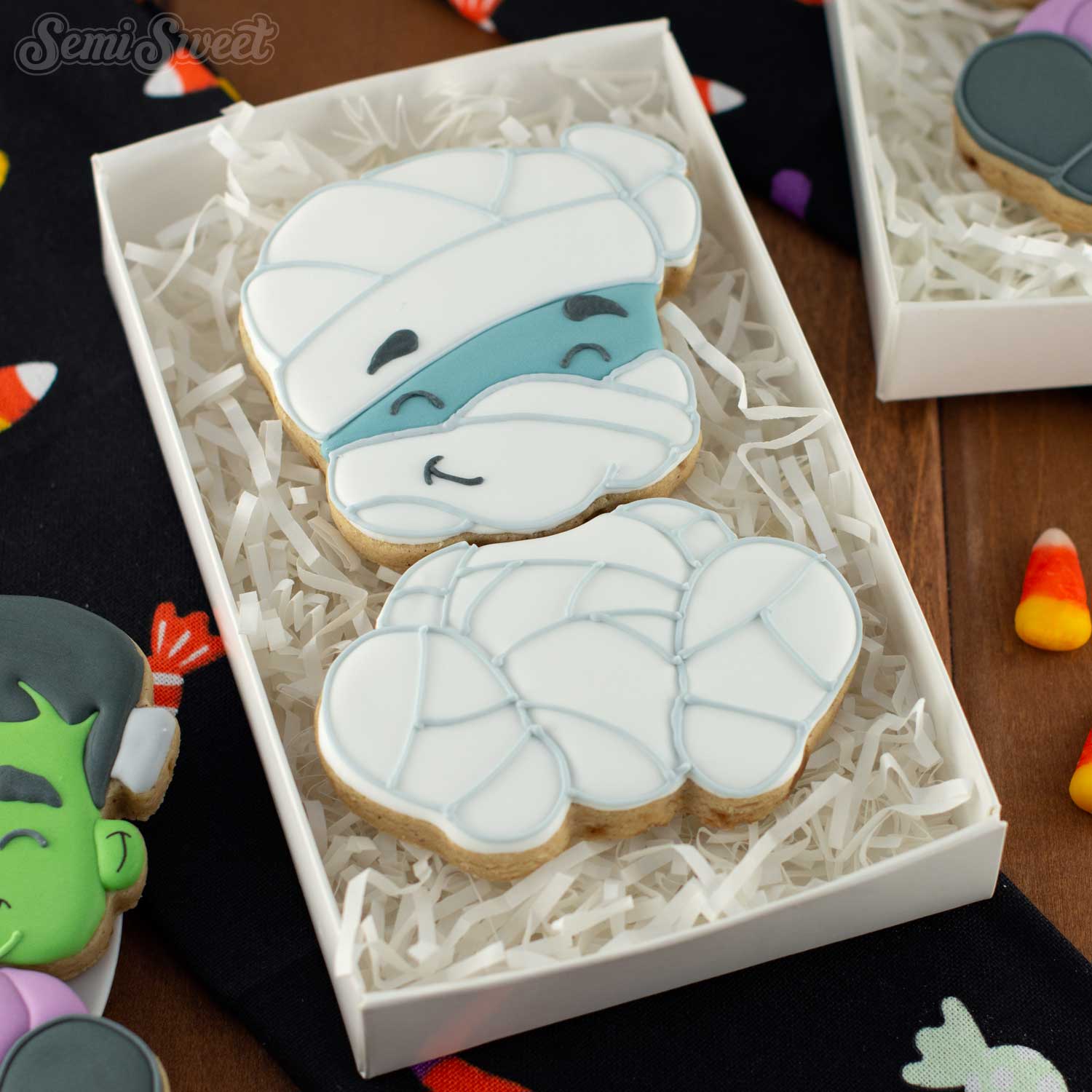 2-Piece Mummy Cookie Cutter Set