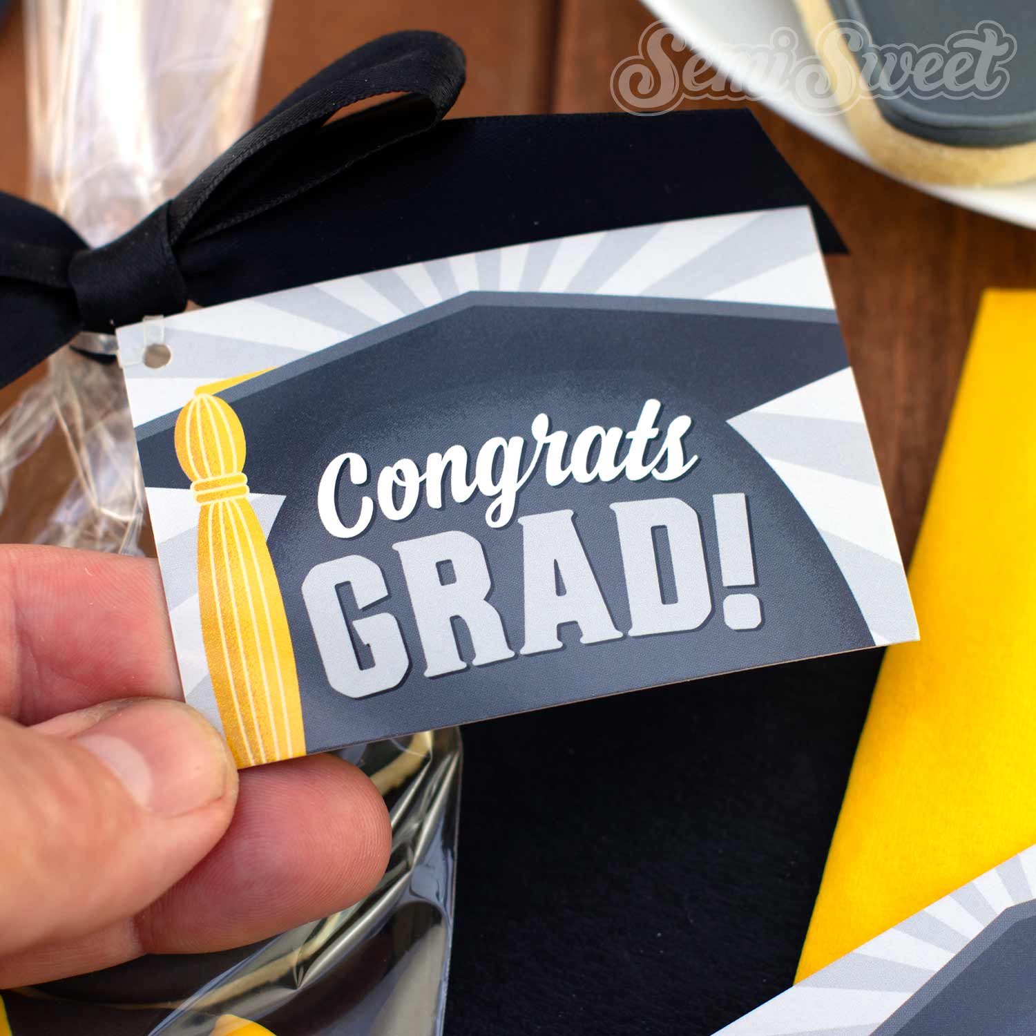 Congrats Grad 2" x 3" Tag - Pack of 25