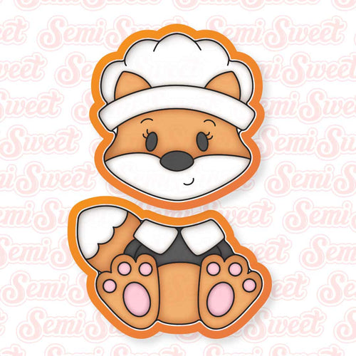 2-Piece Pilgrim Female Fox Cookie Cutter Set