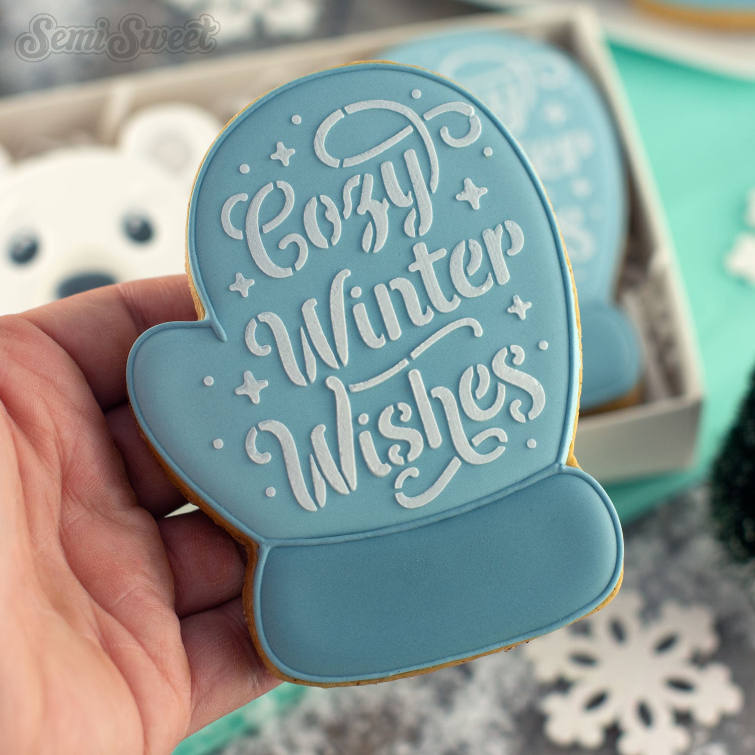 Cozy Winter Wishes Mitten Cutter & Stencil Bundle