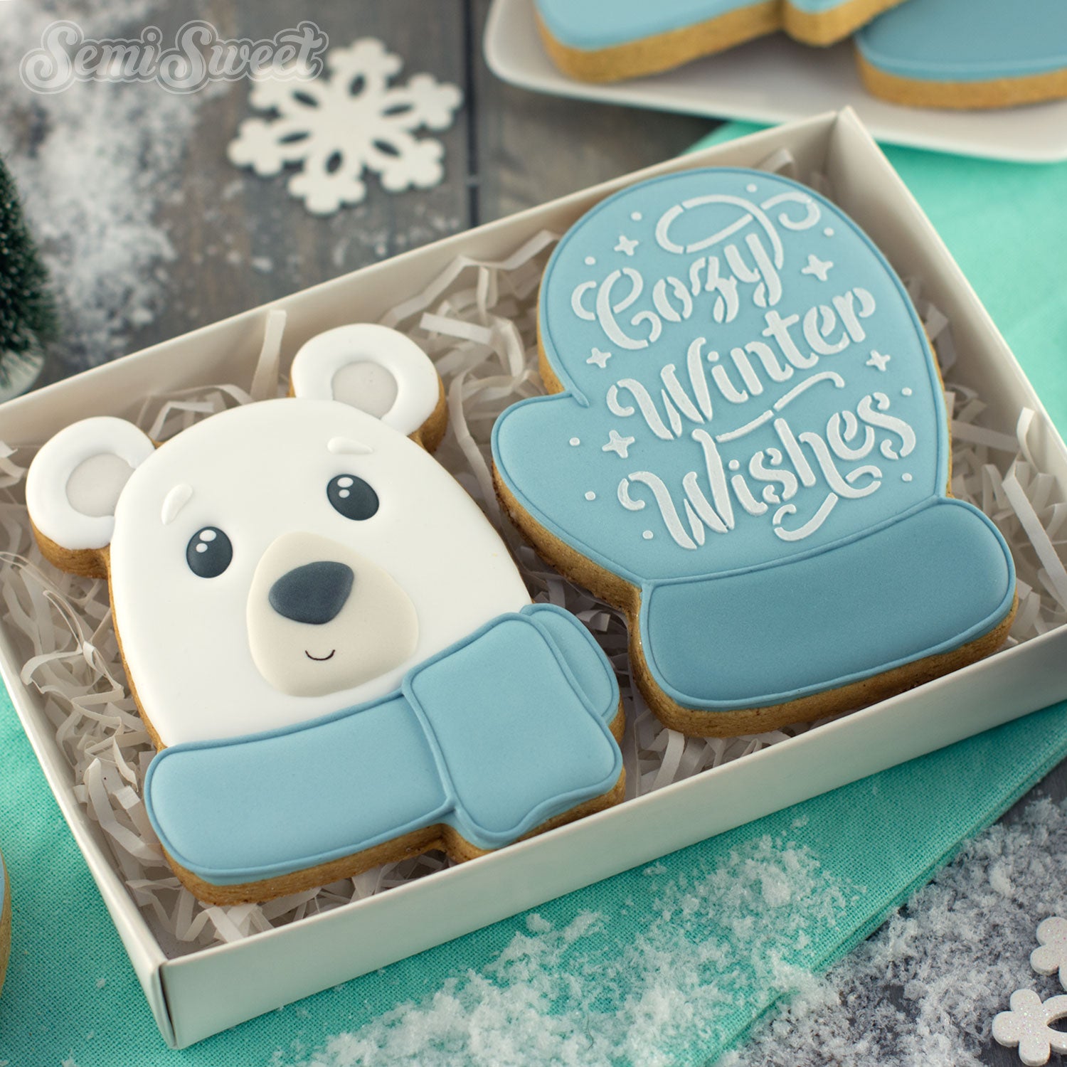 Polar Bear with Scarf Cookie Cutter