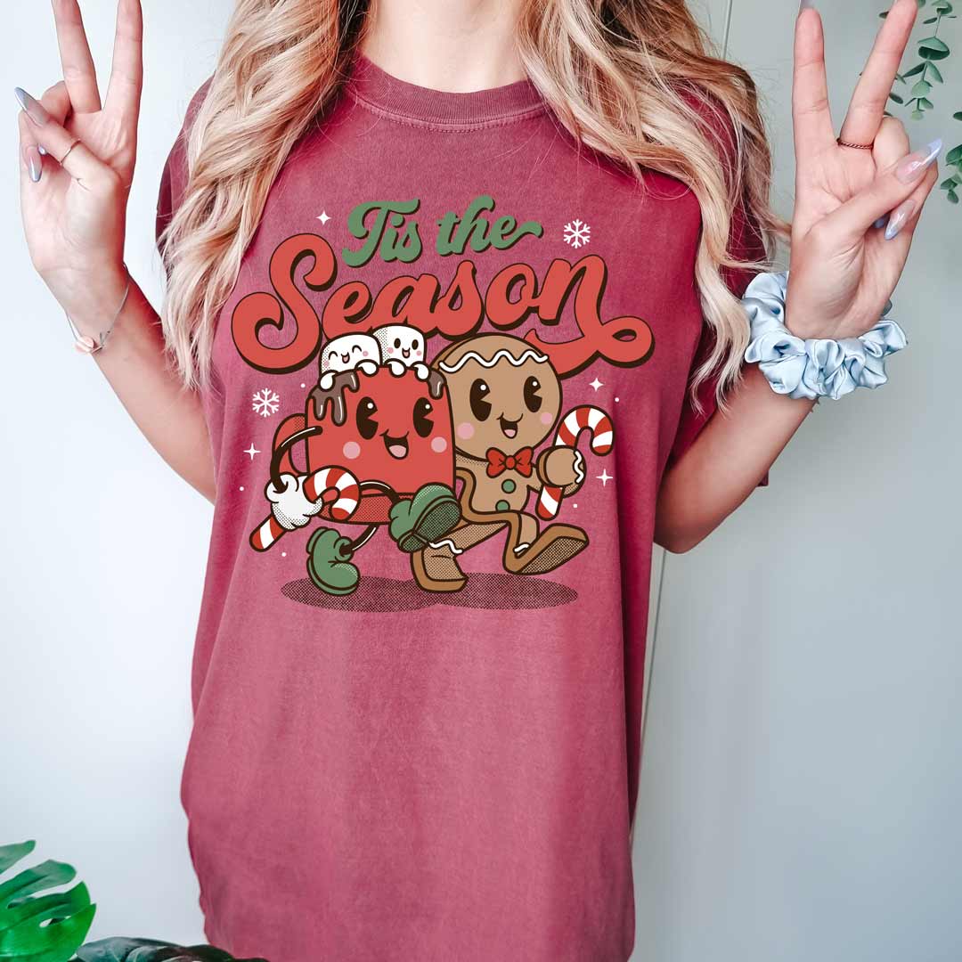 Tis the Season Gingerbread Hot Cocoa Unisex T-Shirt