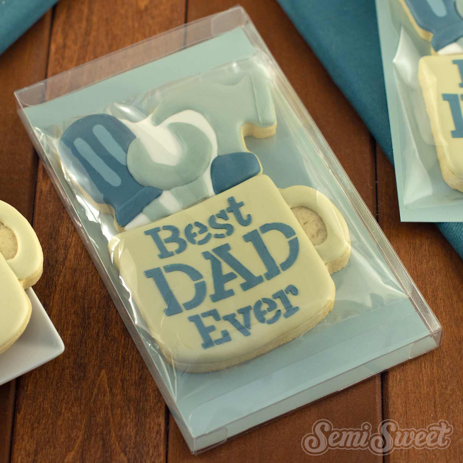 2-Pc Tools Mug Cookie Cutter & Stencil Bundle