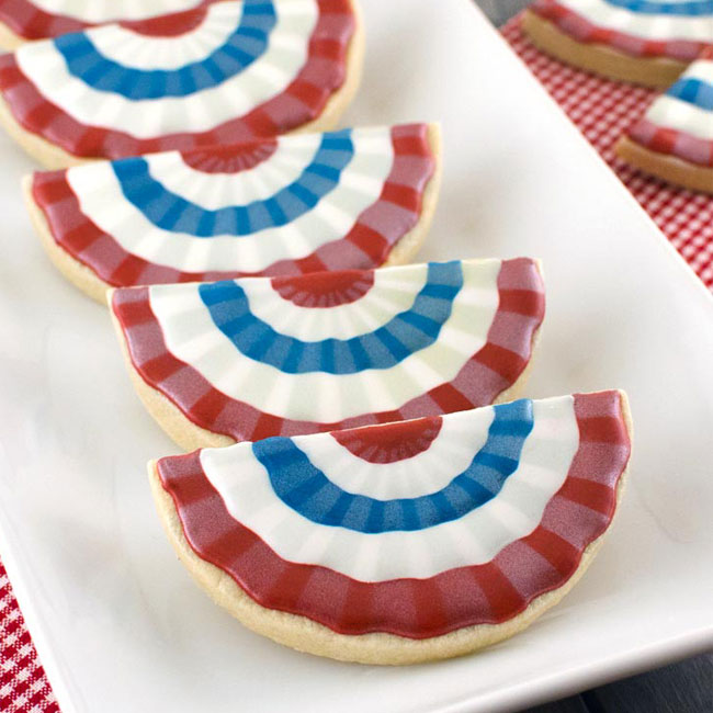 patriotic-bunting-cookies-square